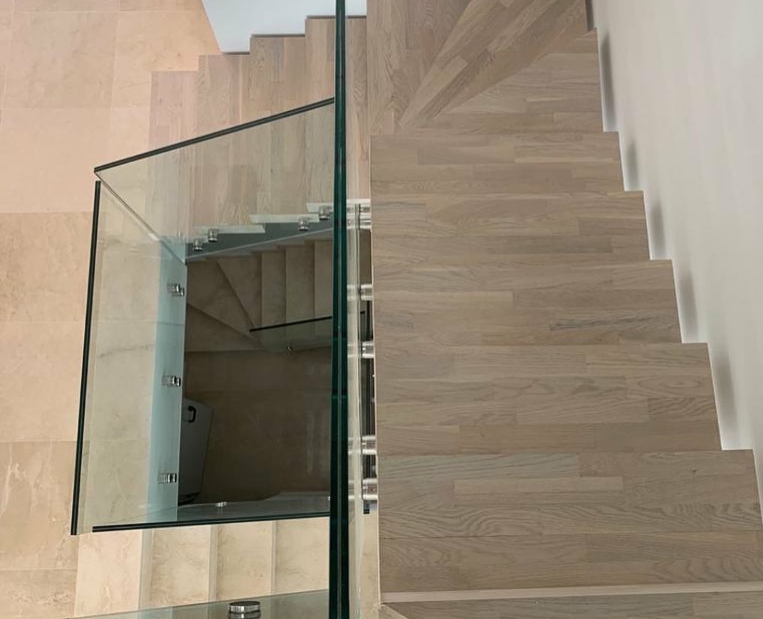 TARIMA MADERA MULTICAPA MADERA ROBLE RUSTICA MICROBISELADO OFERTAS SUMINISTRO ESPA&Ntilde;A